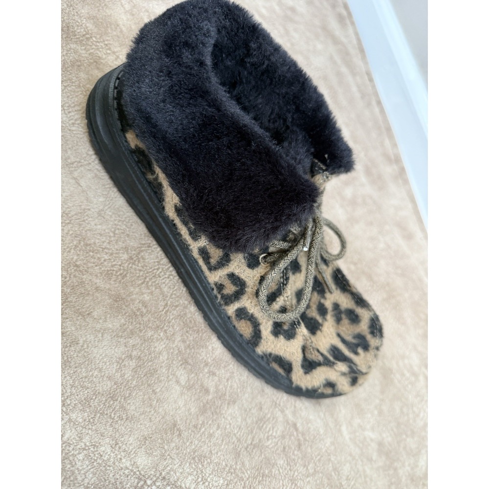 Hey Dude Britt Leopard Print Faux Fur Lined Winter Boots Women's Size 9 - Picture 3 of 12